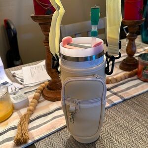 Water Bottle Cup Holder For Stanley 40oz Quencher NWOT Cup not included